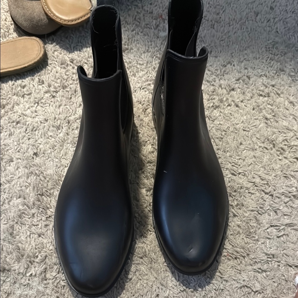 Target Black Women's Chelsea Boots